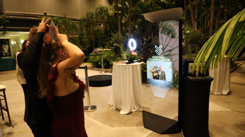 How to Choose the Right Photo Booth Rental for Your Event